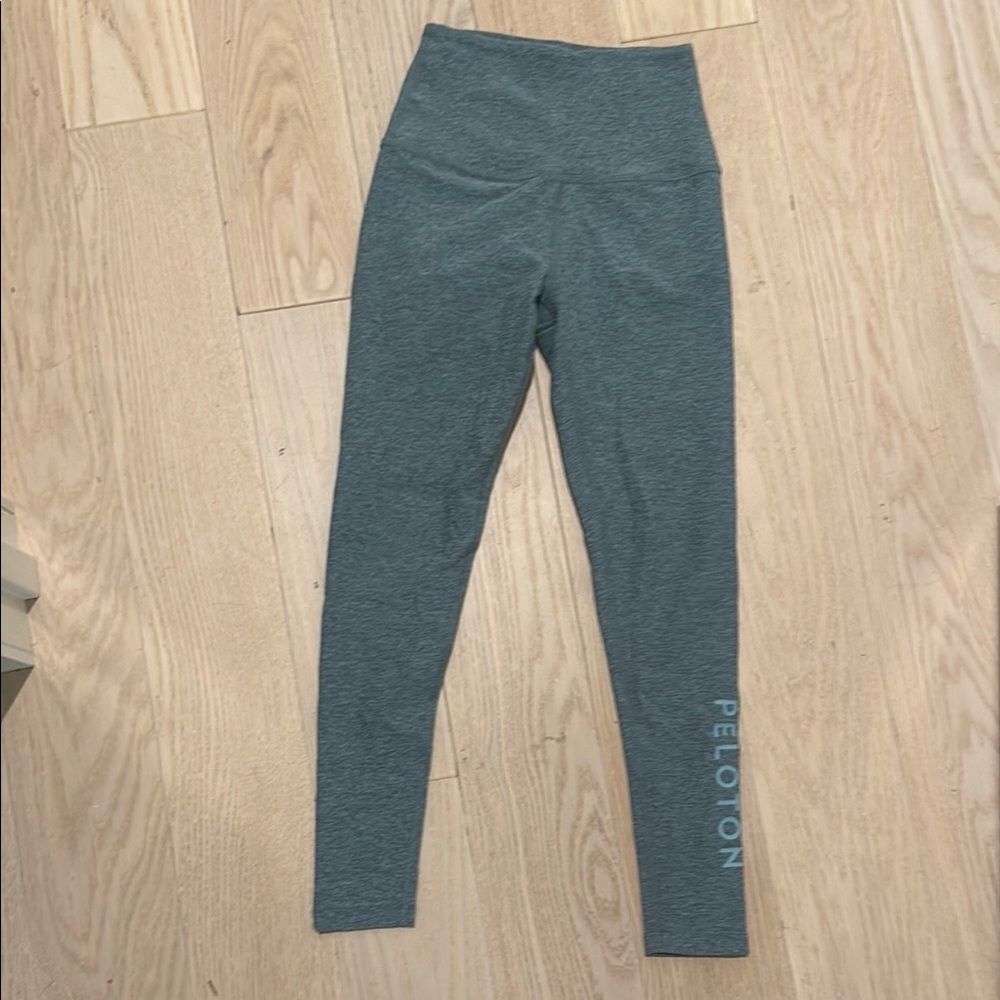 Peloton Beyond Yoga Spacedye Blue Leggings XS